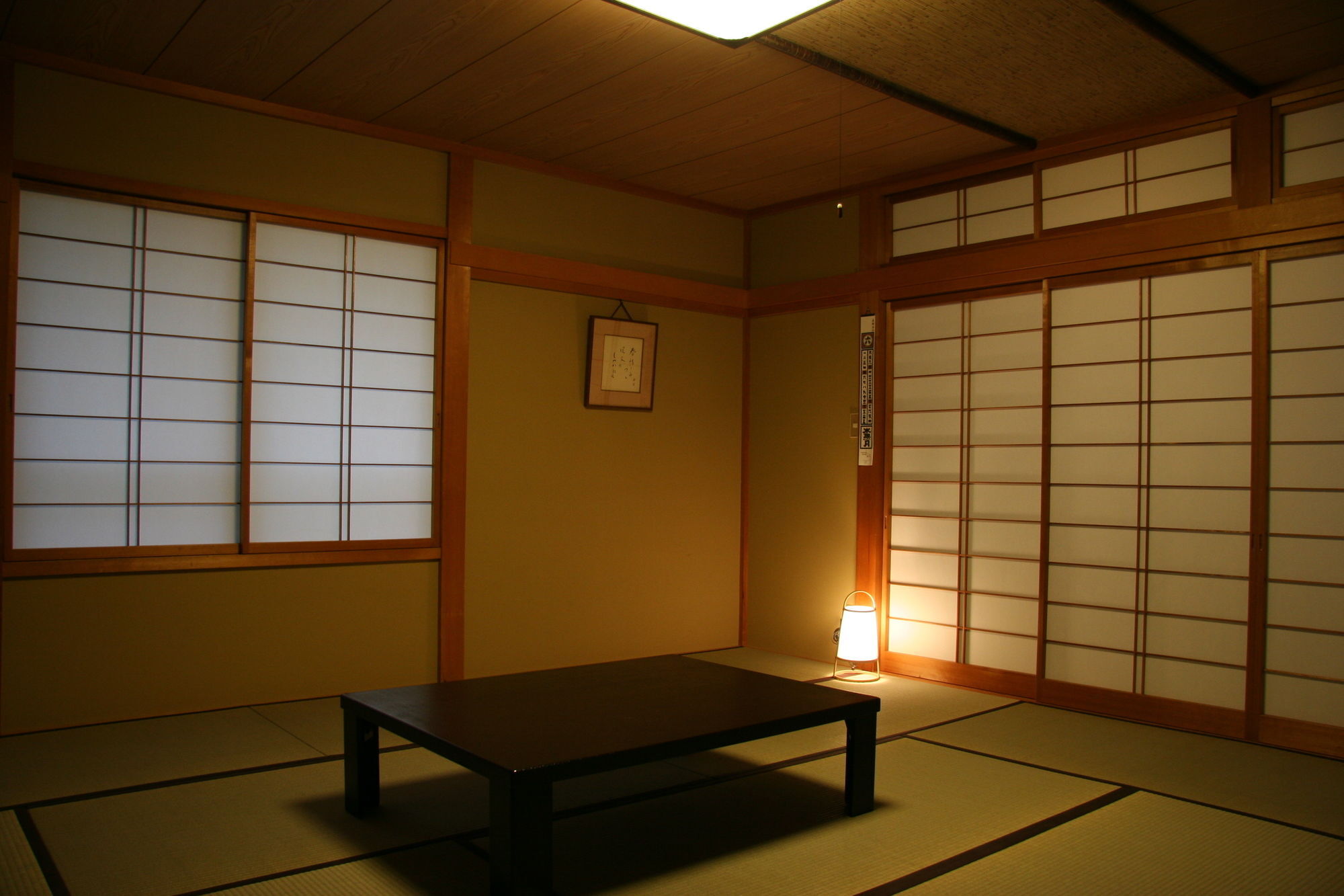 Ryokan Kutsuroginoya Yuu Такаяма Экстерьер фото